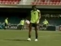 fotbalovy-skill-ronaldina_tn.jpg